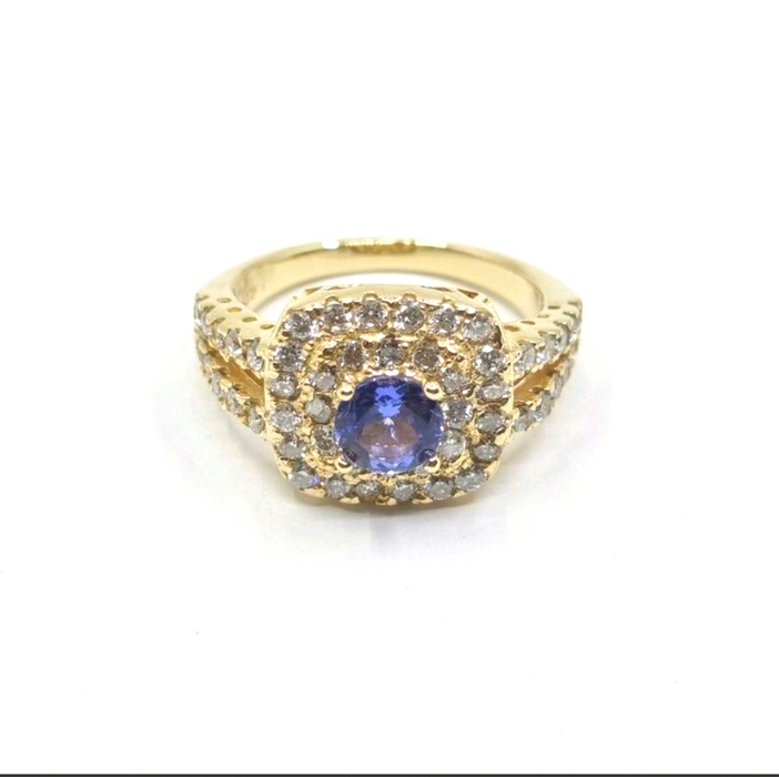 Tanzanite 1.00ct tw Ring with 1.10ct tw diamonds in 14kt Gold