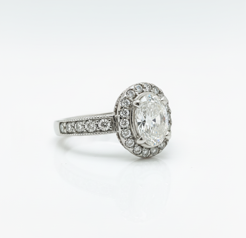 Oval Diamond Ring 1.55CTW in 14k Gold