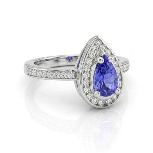 Tanzanite 0.90ct tw Ring with 0.50ct tw diamonds in 14kt Gold