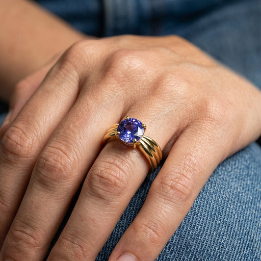 Tanzanite 1.35ct Ring in 14kt Gold