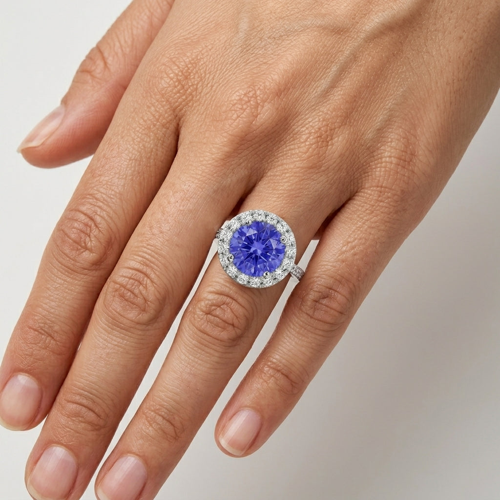 Tanzanite 1.00ct tw Ring with 0.25ct tw diamonds in 14kt Gold