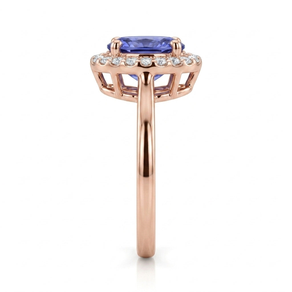 Tanzanite 1.50 ct tw Ring with 0.25 Diamonds in 14kt Gold
