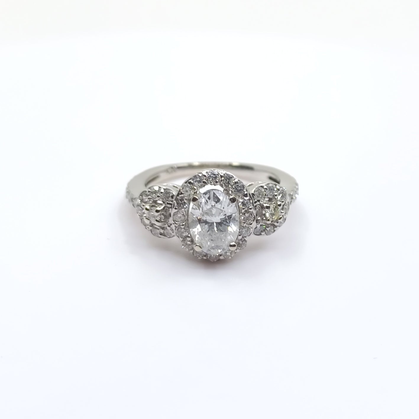 Diamond Engagement Ring Women's 1.66 cttw  14kt Gold