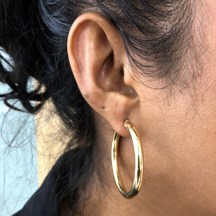 14k High Polish Gold Hoops 1.5” 3.5mm thick