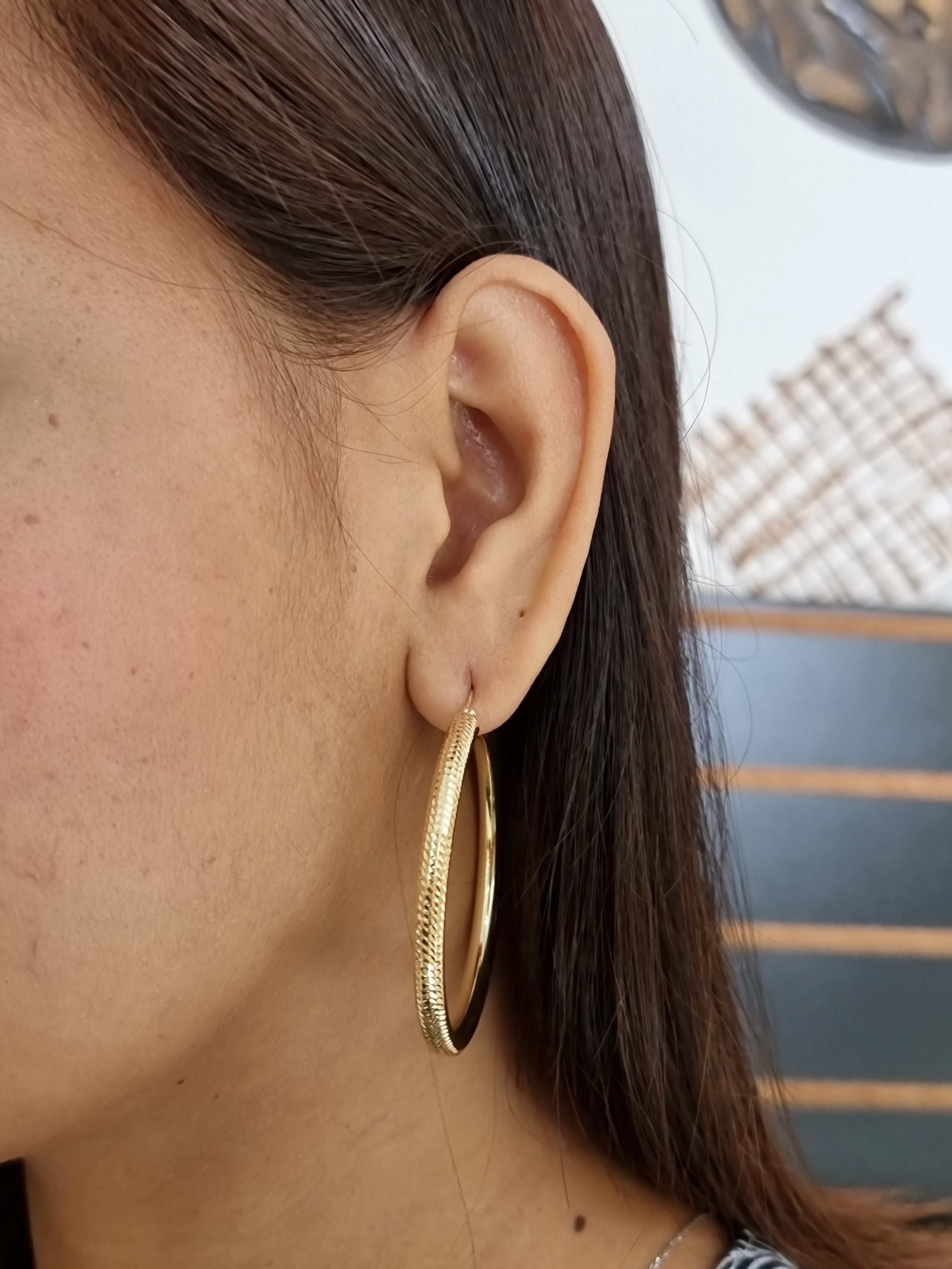14k Gold Hoop 51MM(2inch) Diamond Cut style 4MM thick