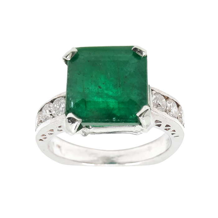 Emerald 4.74ct tw and Diamond 0.69ct tw Women's Ring 14kt Gold
