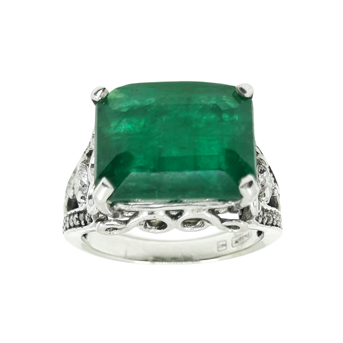 Emerald 6.34ct tw and Diamond 1.00ct tw Women's Ring 14kt Gold