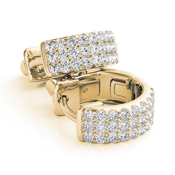 Sparkling Round Diamond Huggies set in 14k Gold (0.75ctw TW) 0.5”