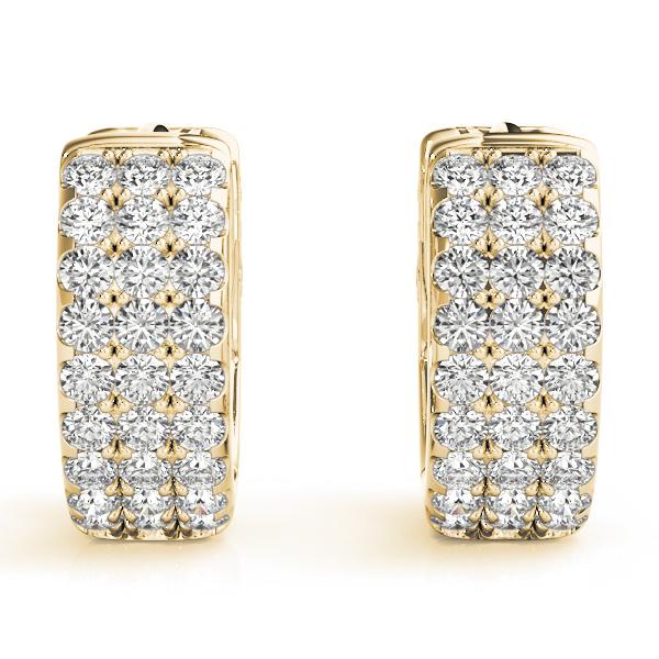 Sparkling Round Diamond Huggies set in 14k Gold (0.75ctw TW) 0.5”