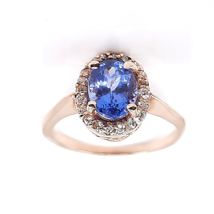 Tanzanite 1.50 ct tw Ring with 0.25 Diamonds in 14kt Gold