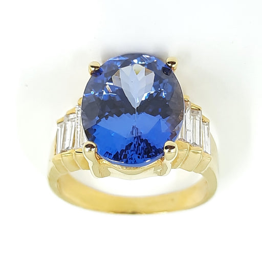 Tanzanite 7.01ct tw Ring with 0.70 Diamonds in 14kt Gold