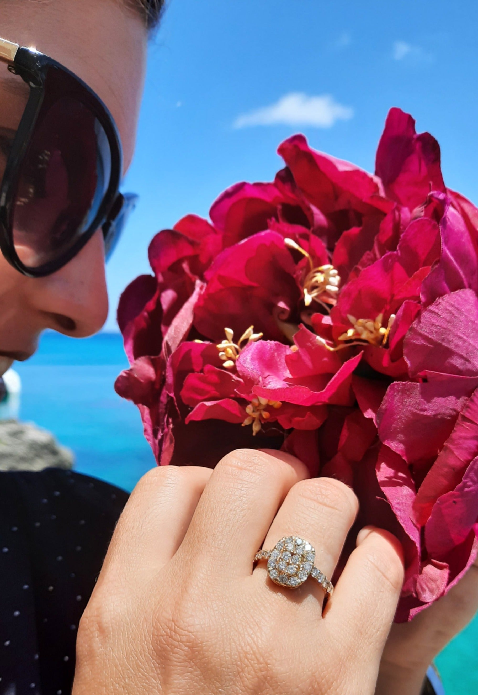 SeaFraa Cushion Shape Diamond Ring 1.10 carats of diamonds in 14kt Gold