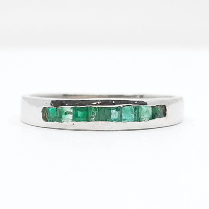Emerald 0.40ct tw Women's Band 14kt Gold