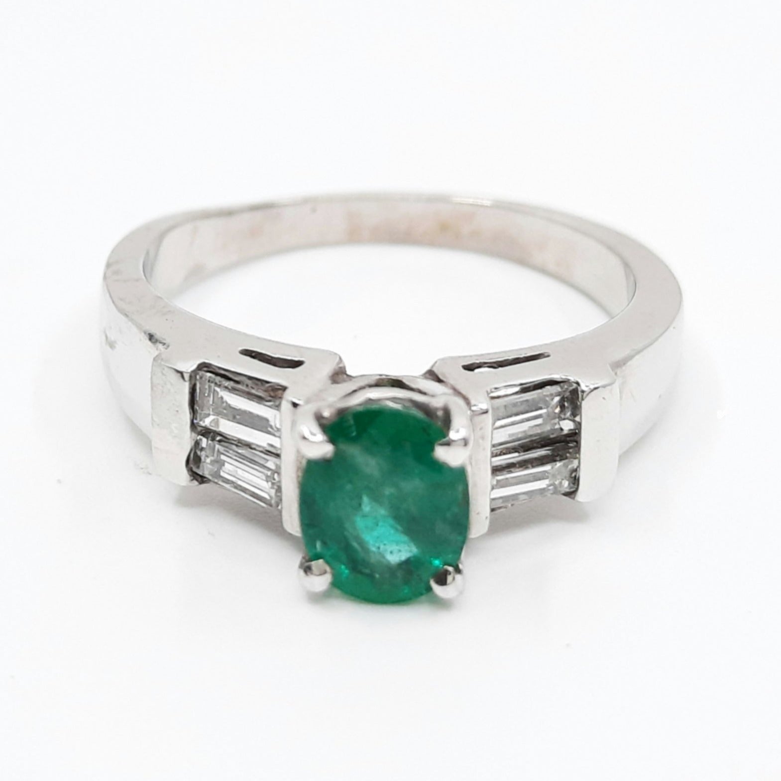 Emerald 0.80ct tw and Diamond 0.40ct tw Women's Ring 14kt Gold