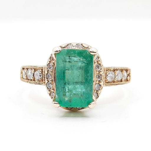 Emerald 1.76ct tw and Diamond 0.45ct tw Women's Ring 14kt Gold
