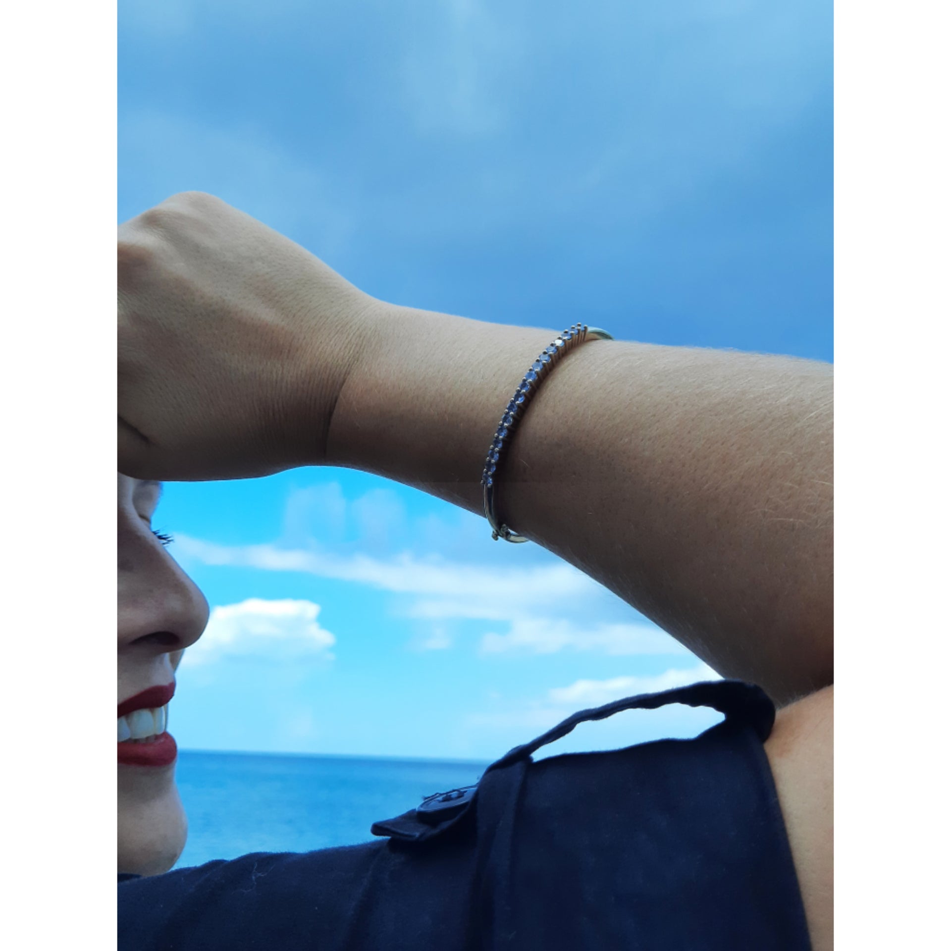 Tanzanite 2.00ct tw Bangle/Bracelet - Silver