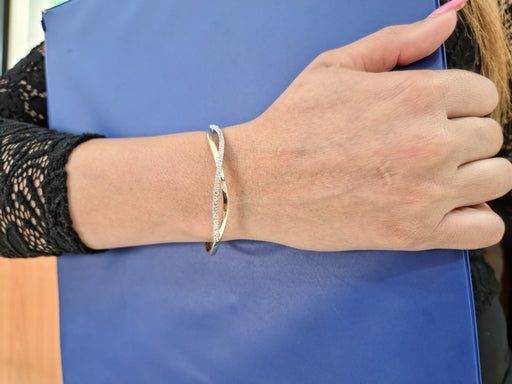 Diamond Marquise® Wave Bangle 1.25 ct tw 14kt Gold