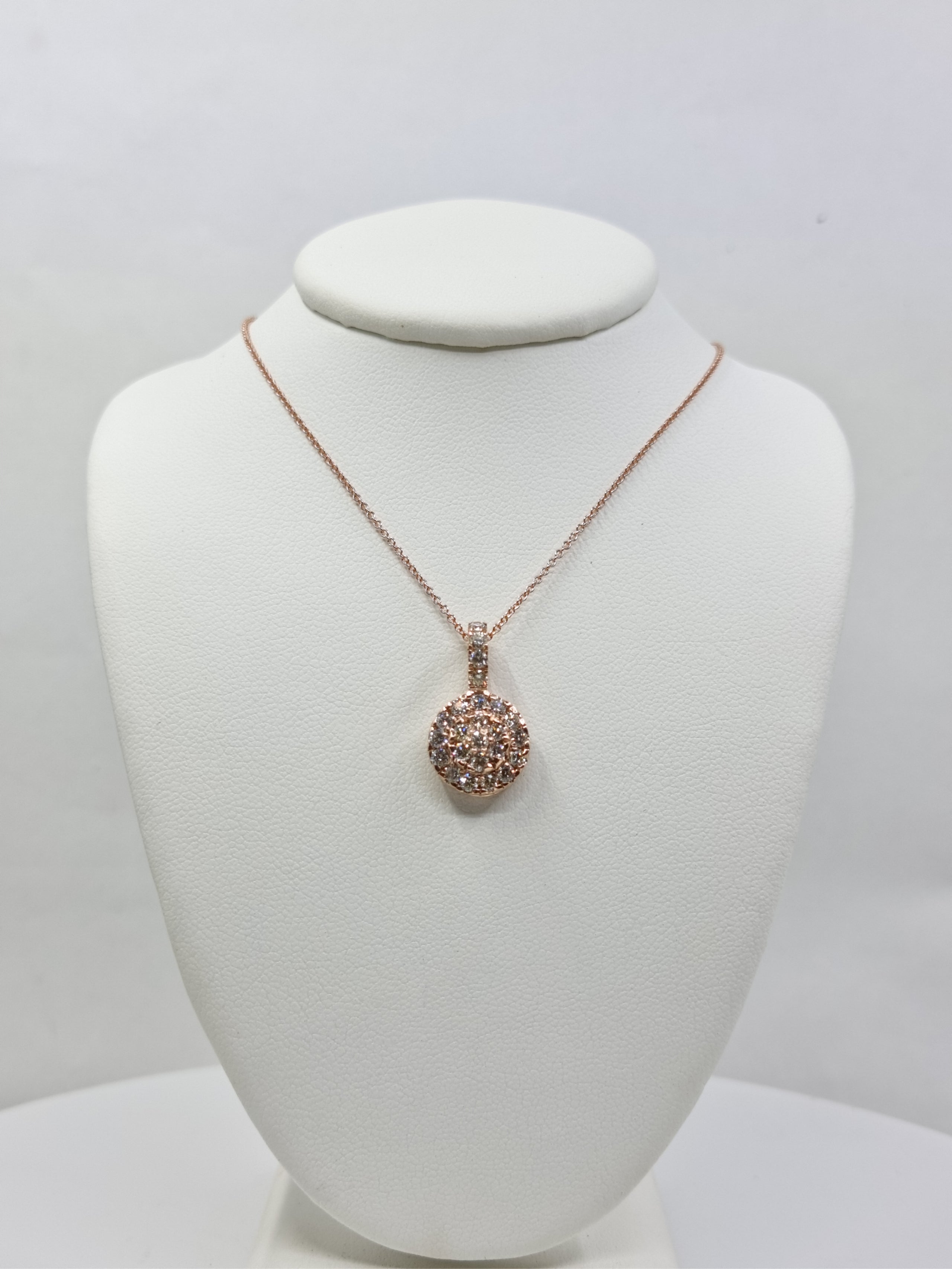 SeaFraa Round Diamond Necklace 1.15 carats of diamonds in 14kt Gold