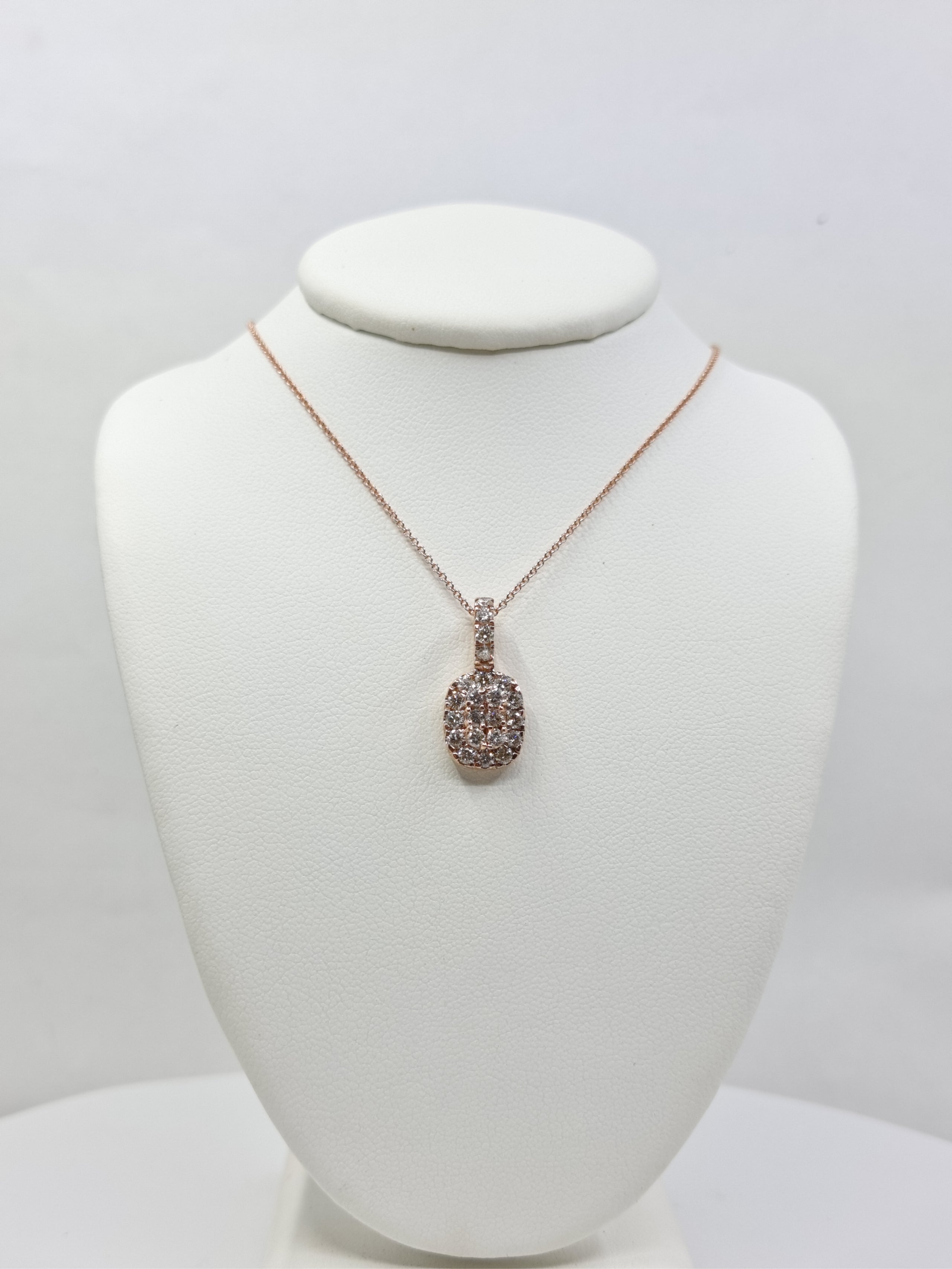 SeaFraa Oval Shape Diamond Necklace 1.08 carats of diamonds in 14kt Gold