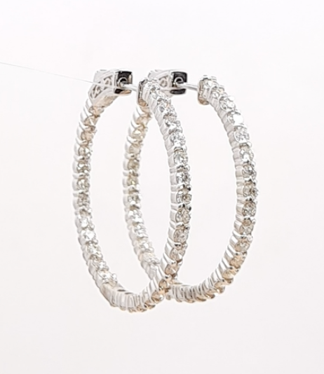 Dangling Round Diamond Hoops set in 14k Gold(2.80ct TW)-1.5”