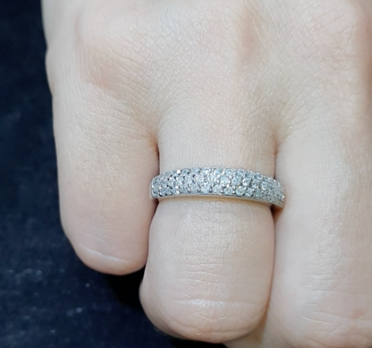 Diamond Band Dome flat Women's 3 Row 0.60cttw 14kt Gold