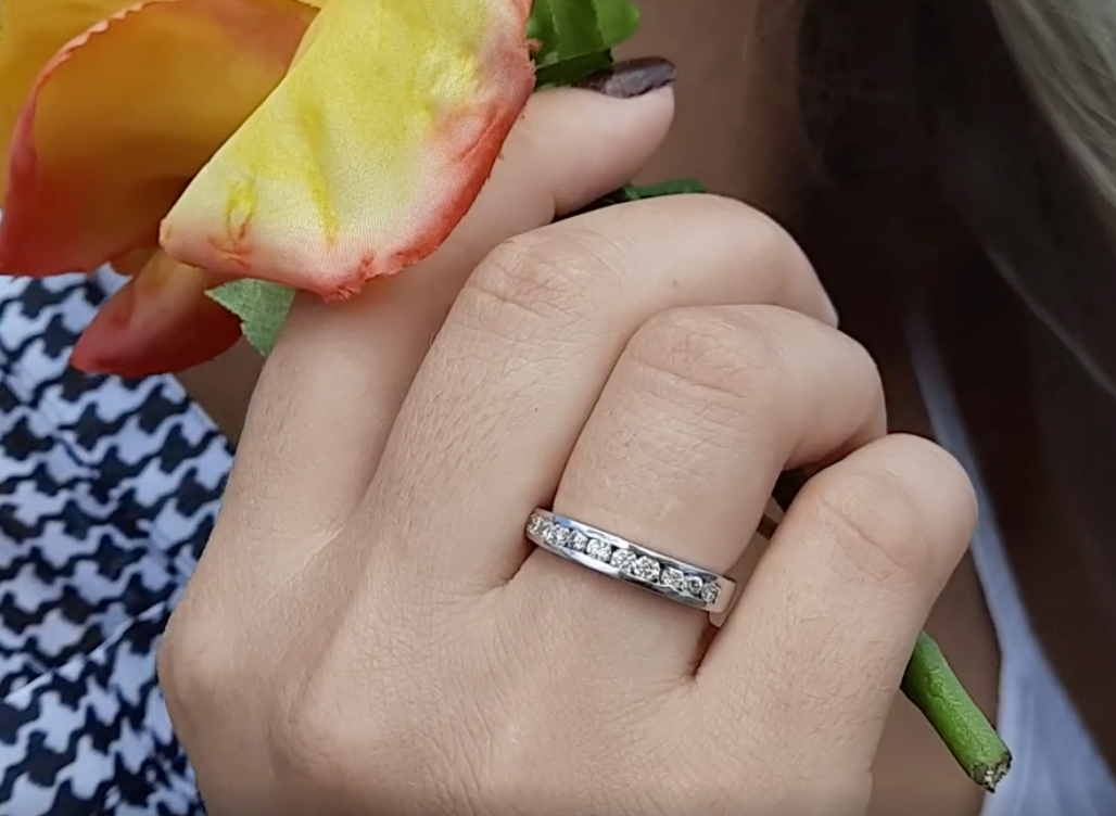 Diamond Channel Band Women 0.50cttw 14kt Gold