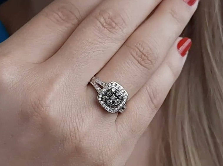 Amante Choco and White Diamond Ring 1.20cttw 14kt Gold