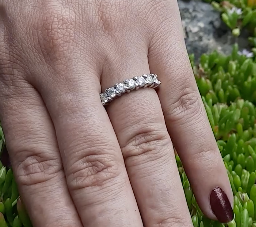 Diamond Band Prong Women's 1.00cttw 14kt Gold