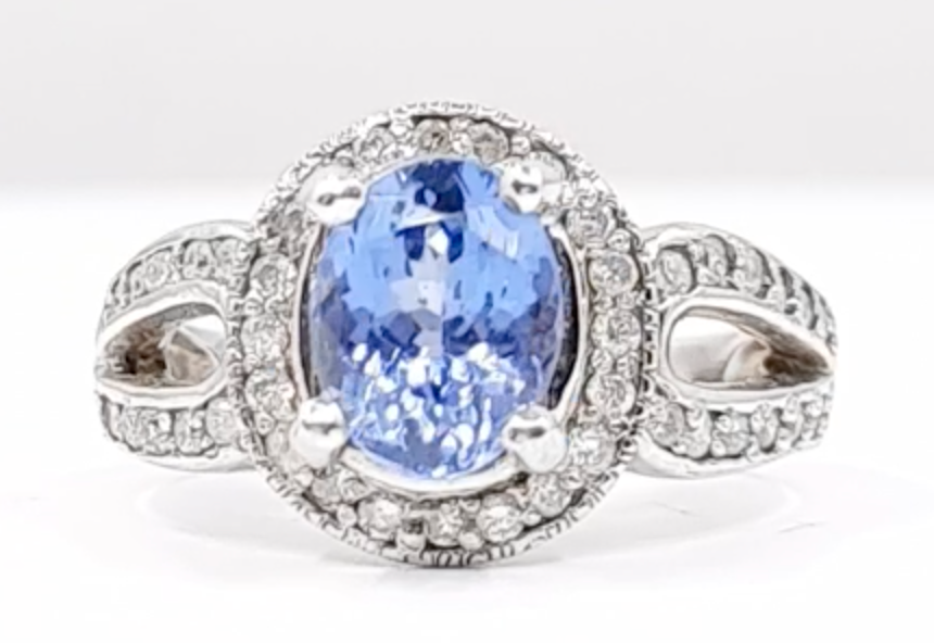 Tanzanite 1.71ct tw Ring with 0.50ct tw diamonds in 14kt Gold