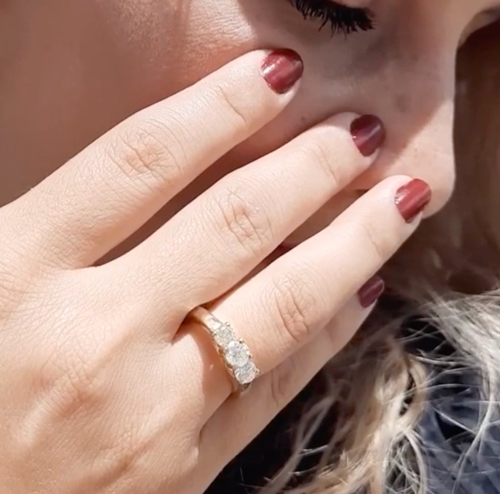 Three Stone Diamond Ring Women's 1.20 ct tw with 14kt Gold