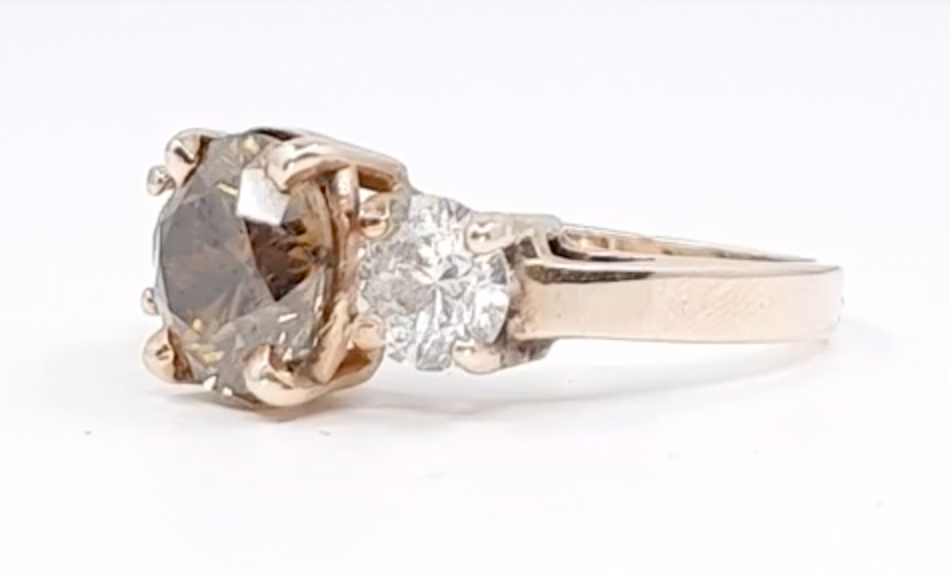 Three Stone Choco and White Diamond Ring 3.11cttw 14kt Gold