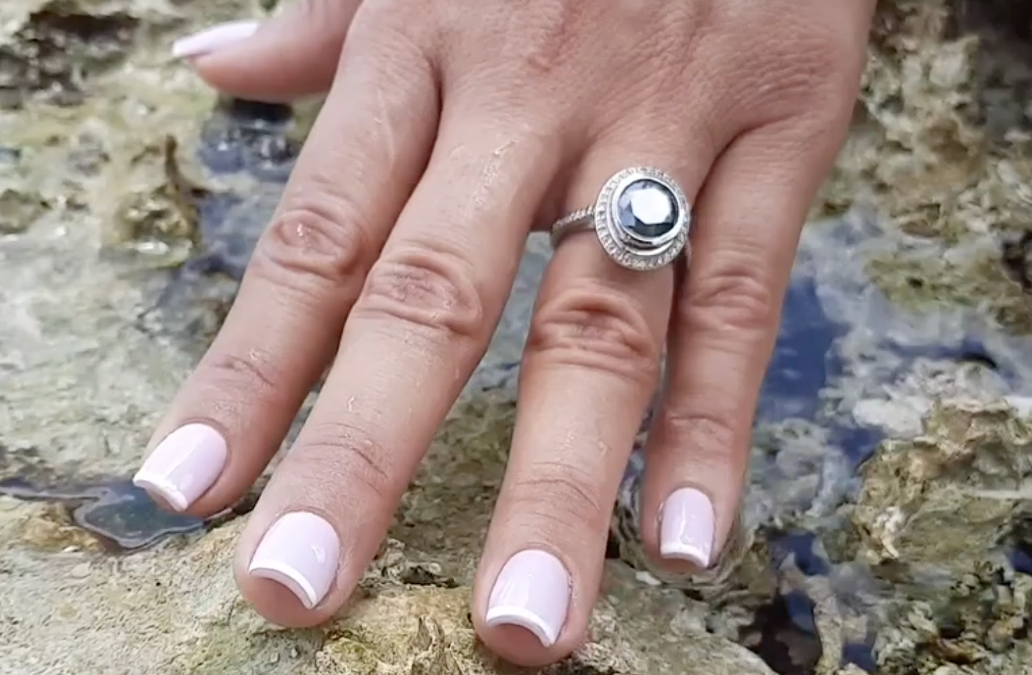 Blue and White Diamond Ring 4.30cttw 14kt Gold