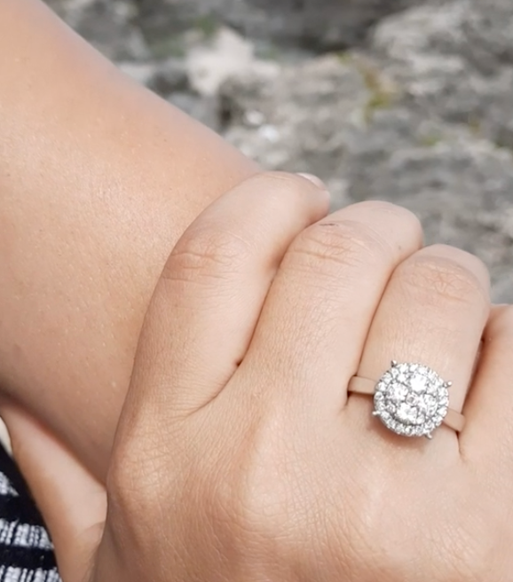 1Look Halo Diamond Ring Women's 0.65ct tw with 14kt Gold