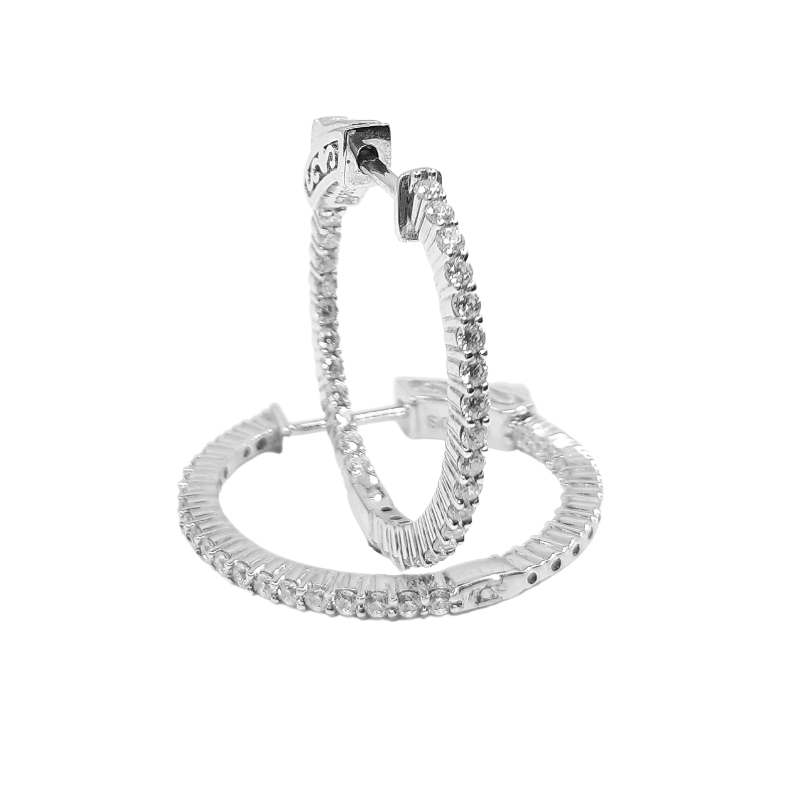 Petite Round Diamond Hoop Earring set in 14k Gold(0.75ct TW)