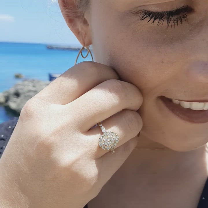 SeaFraa Oval Shape Diamond Ring 1.10 carats of diamonds in 14kt Gold